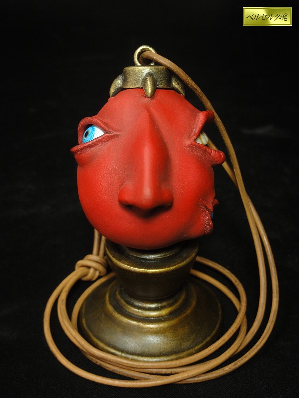 作品展示 可動式 真紅のベヘリット 覇王の卵
